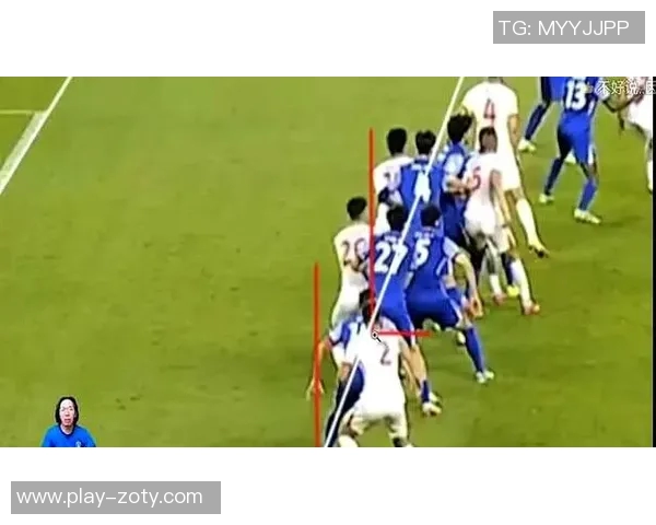 海牛门前连续进攻未果VAR判罚越位导致进球无效引发争议